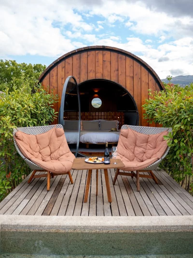 quinta-da-pacheca-douro-wine-house-hotel-wine-barrels-suite-2_ughxzj.jpeg